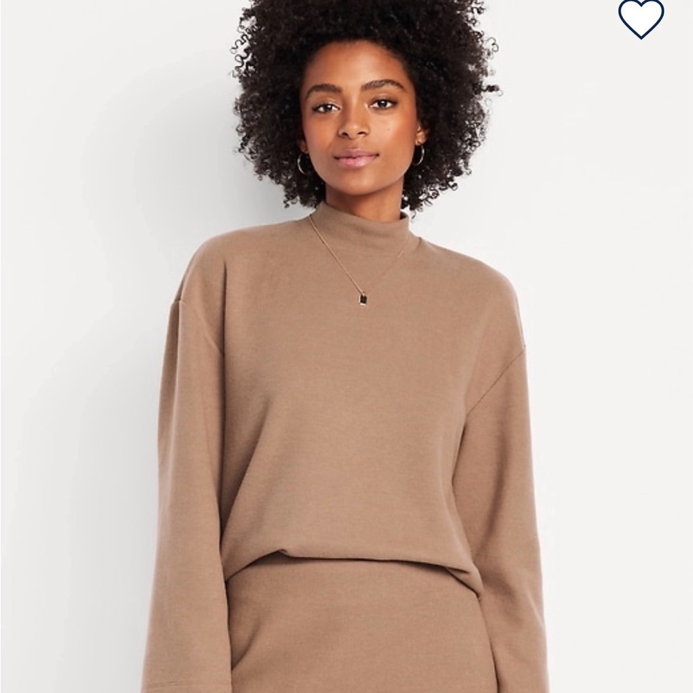 Old navy mock neck tunic sweater